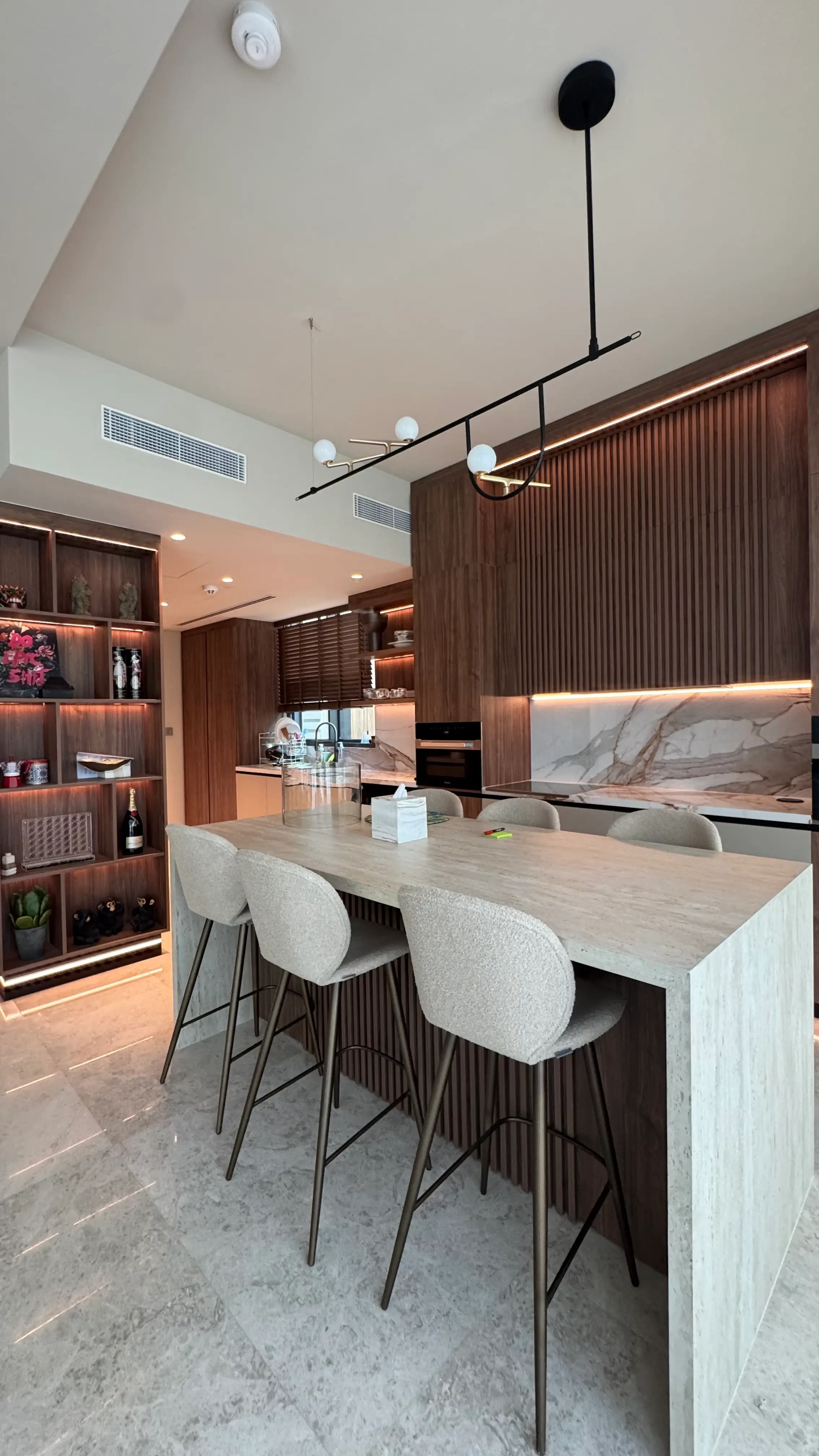 Design & build interior